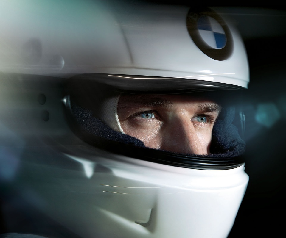 Гонщик BMW обои