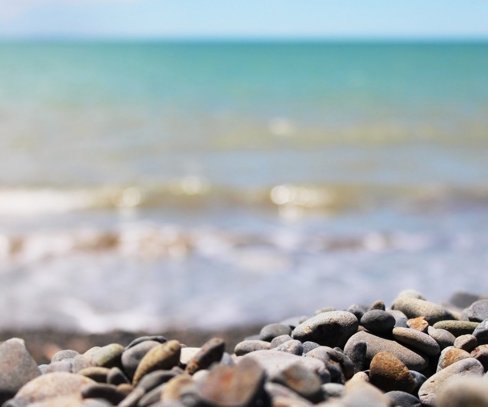 Пляж из гальки обои