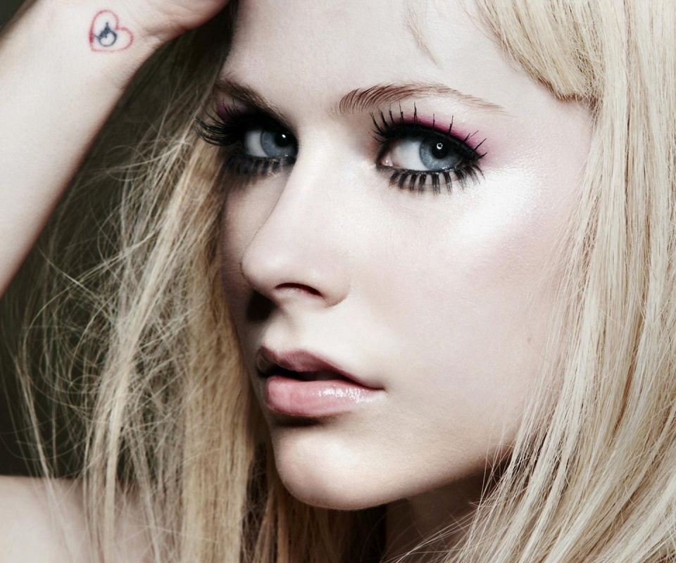 Аврил Лавин обои