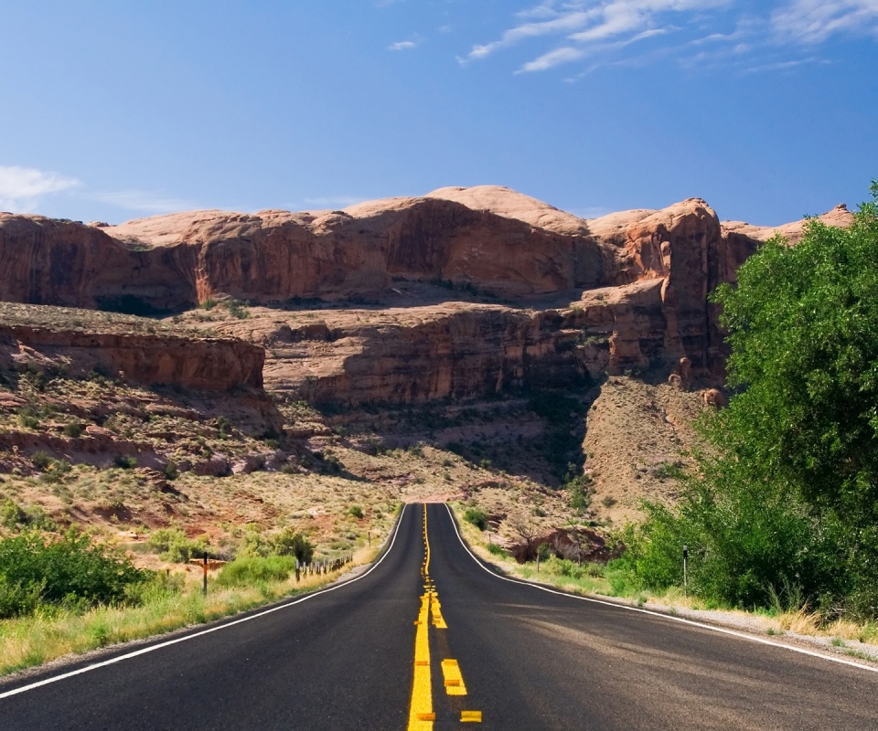 Дорога в горах обои