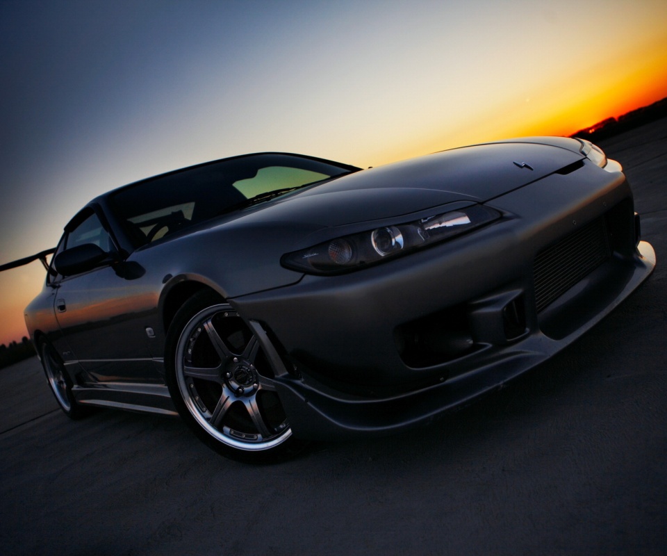 Спортивный автомобиль обои