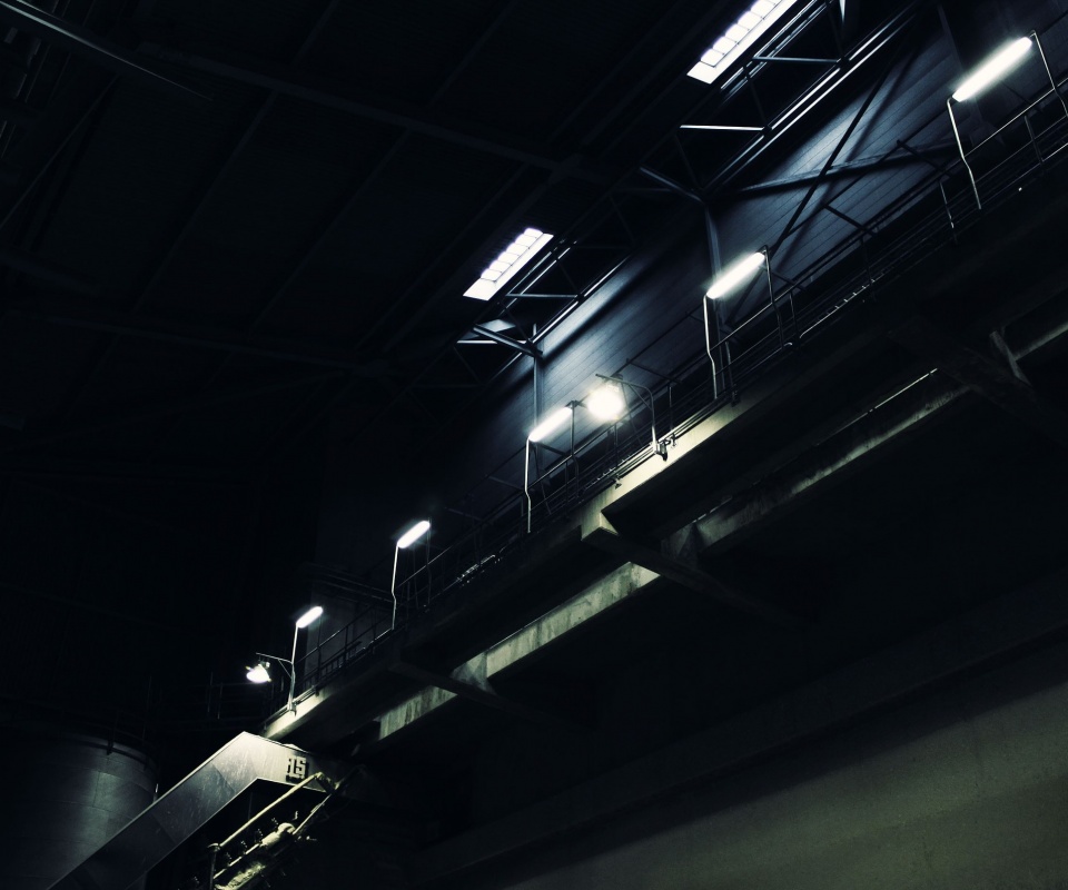 Платформа ночью обои