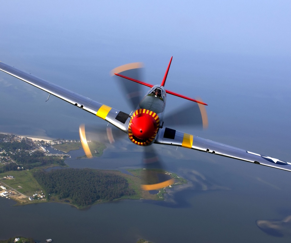 Пропеллерный самолёт обои