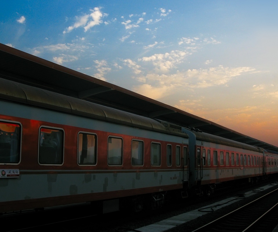 Пассажирский состав обои