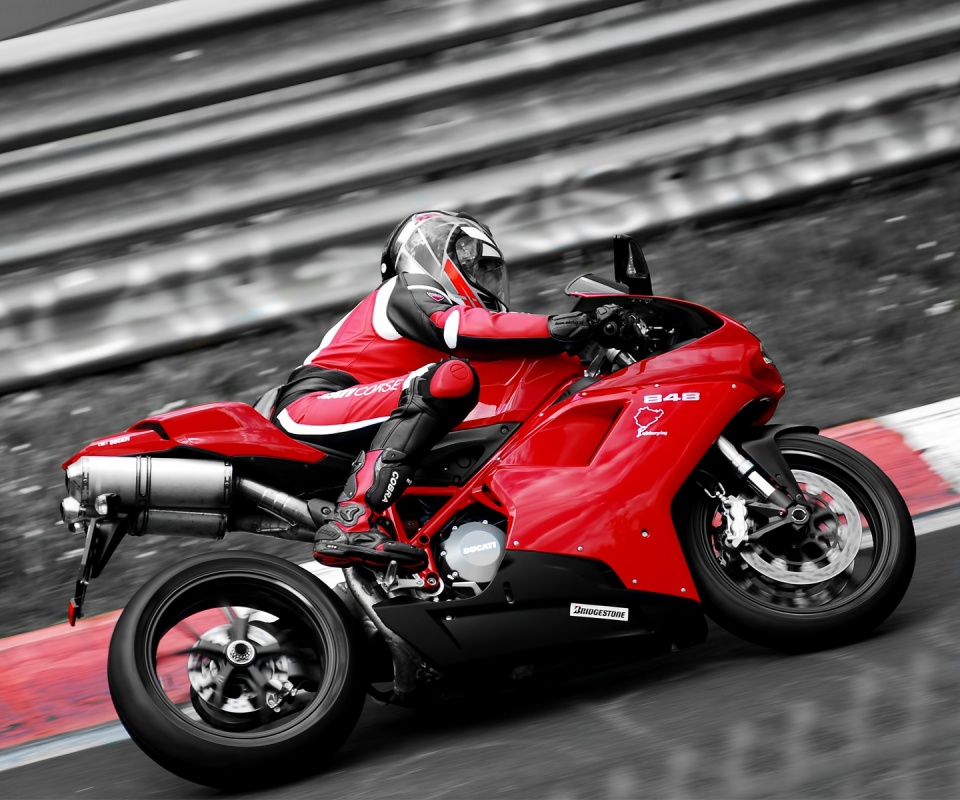 Красный мотоцикл обои