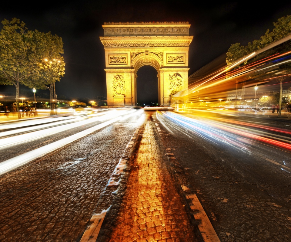 Елисейские поля с Триумфальной аркой обои