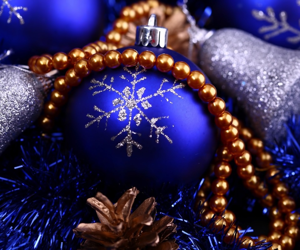 Новогодние украшения для елки обои