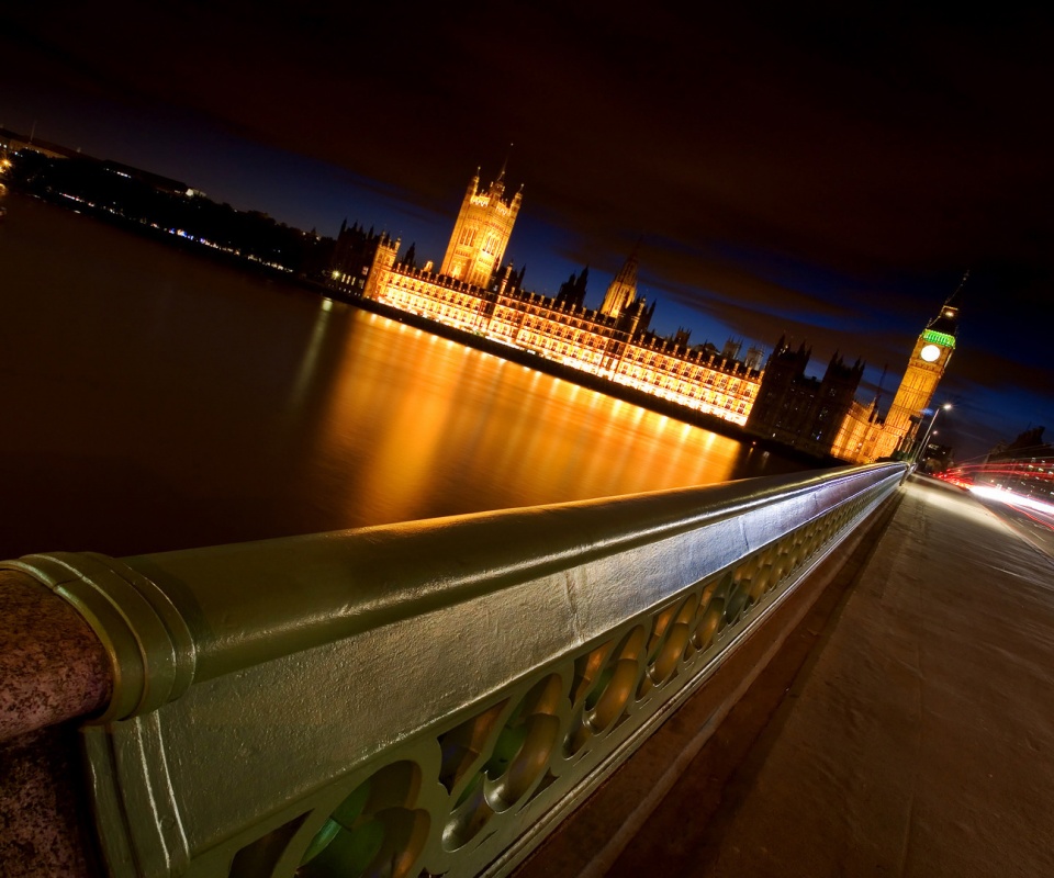 Перила тауэского моста обои