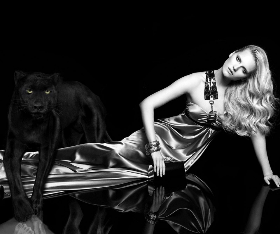 Красотка с пантерой обои