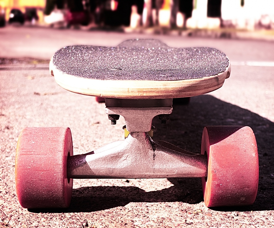 Скейтборд на солнце обои