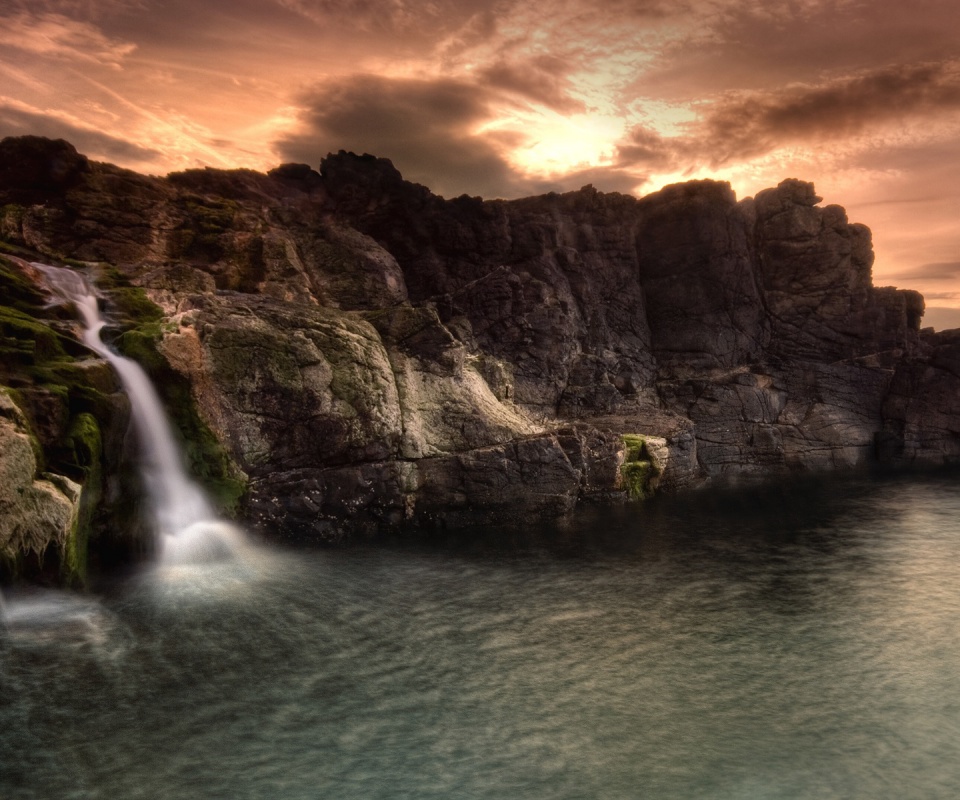 Прибрежные скалы обои