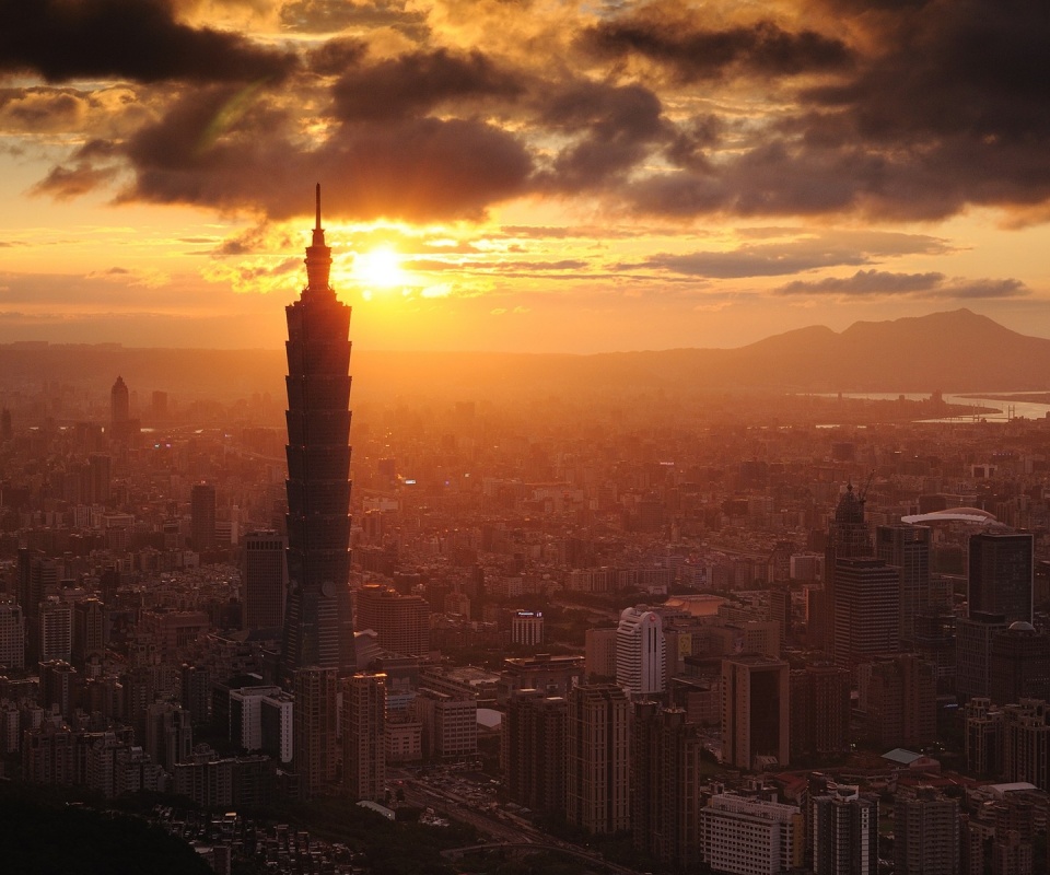 Башня на закате обои