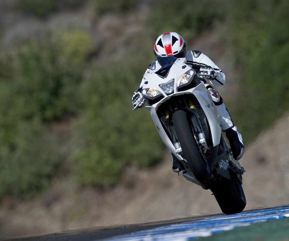 Спортбайк на козле обои