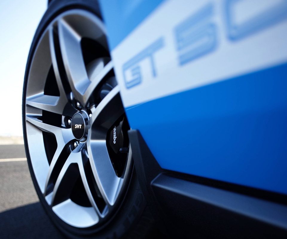 Колесо спорткара обои