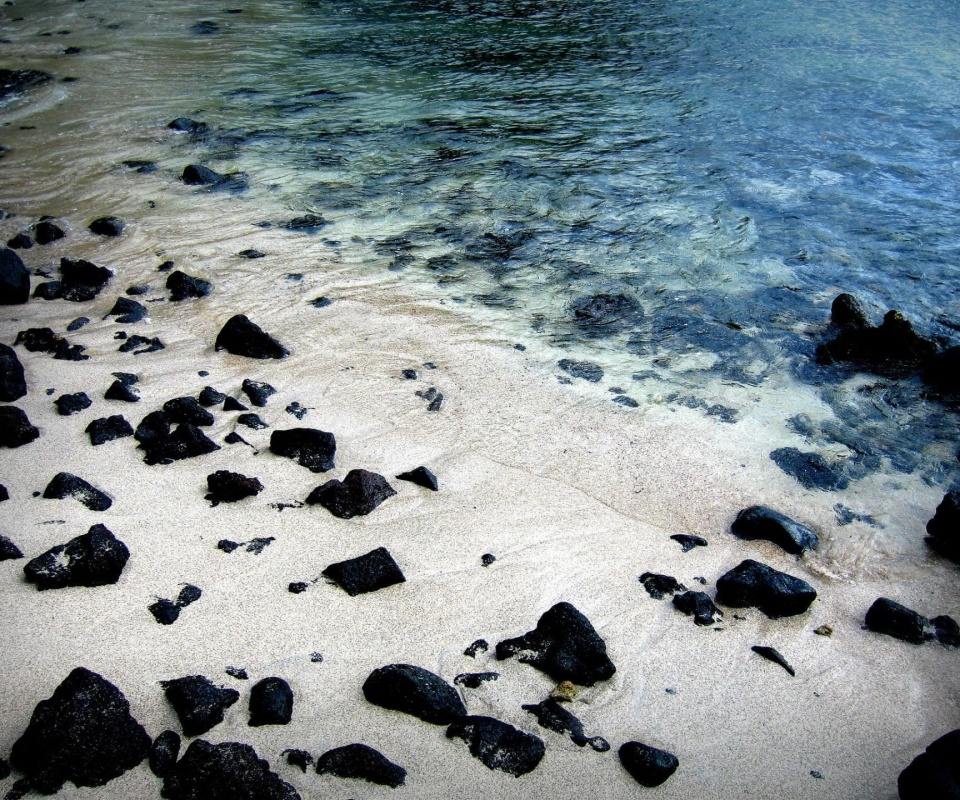 Каменистый берег обои