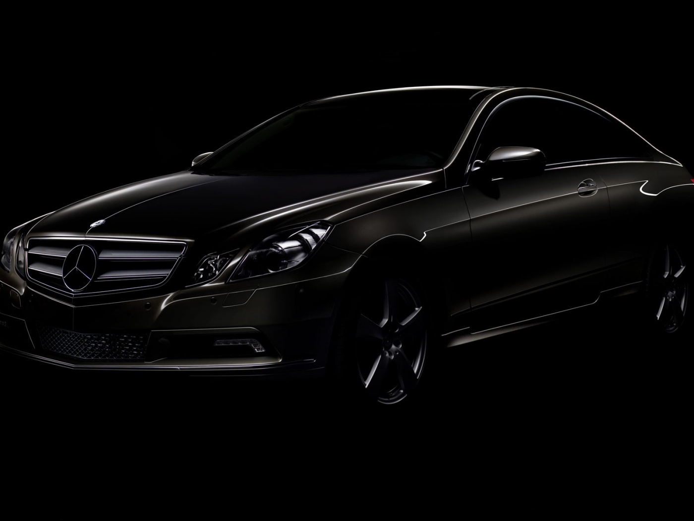 Черный Мерседес обои