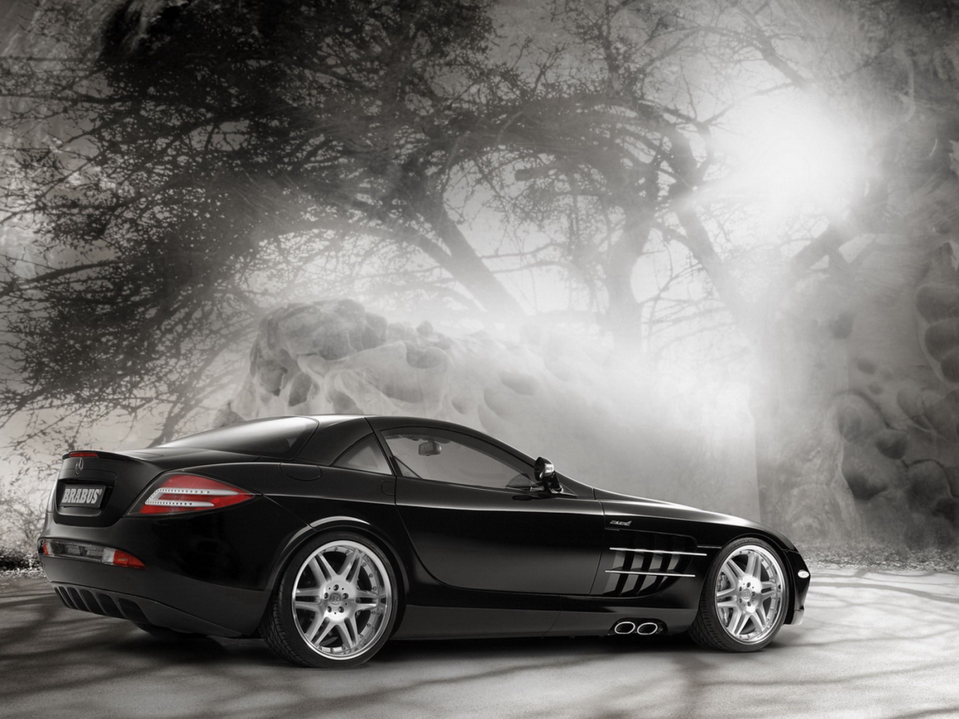 Черный спорткар Мерседес обои