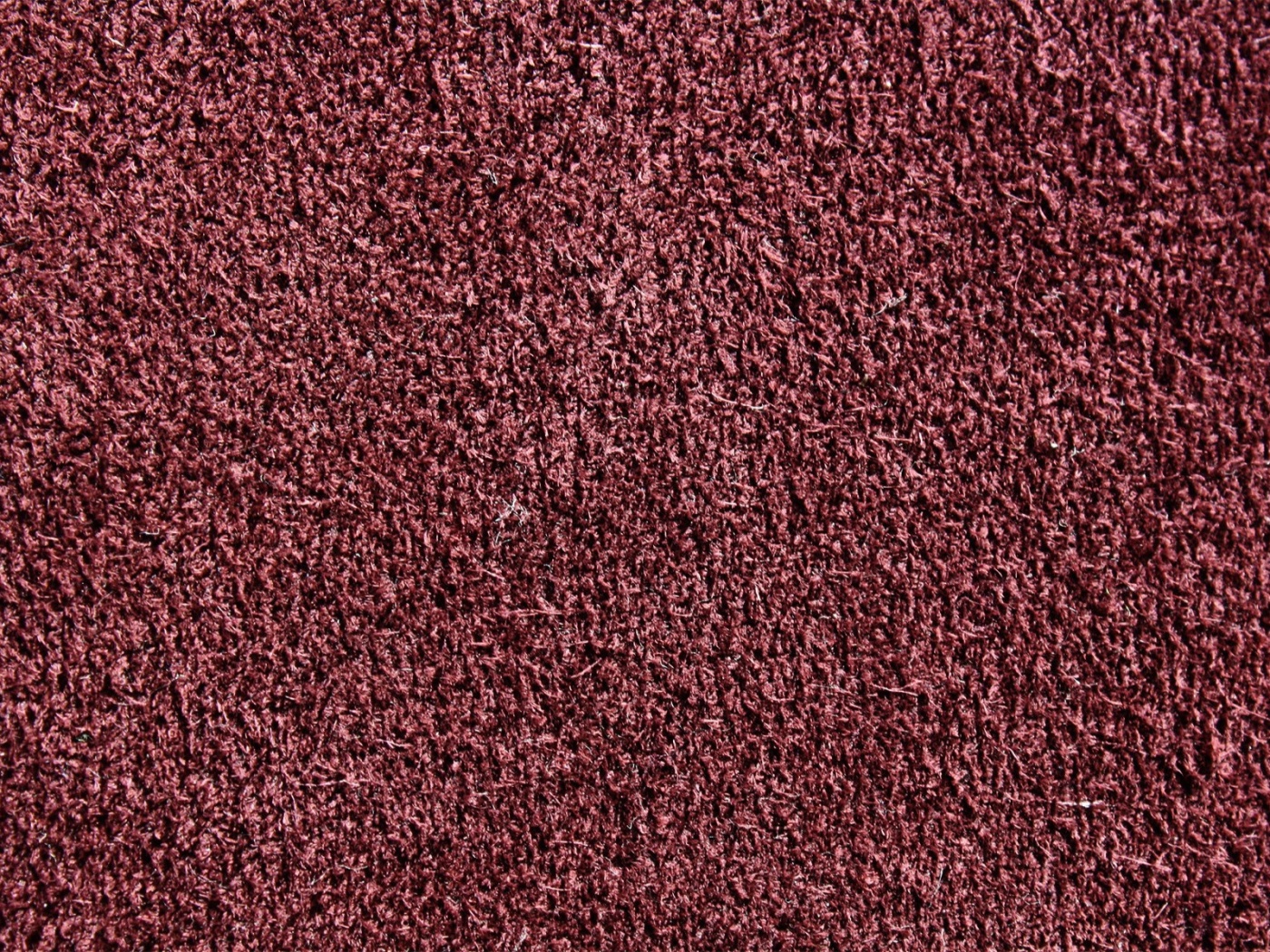Бордовый ковролин обои