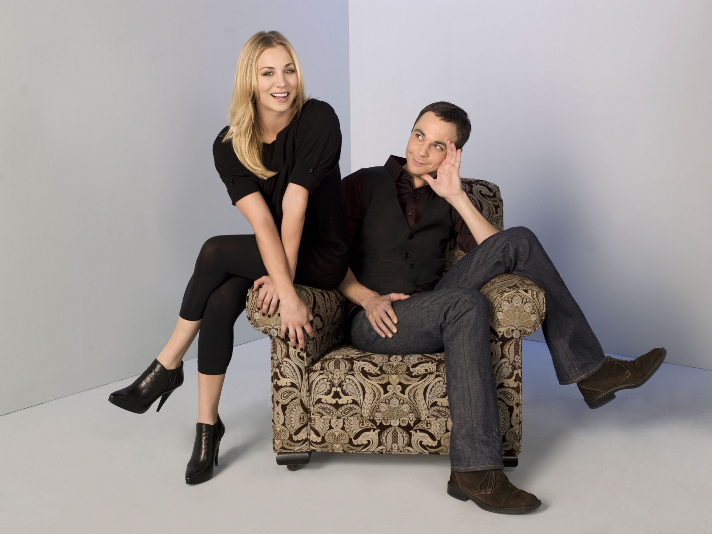 Пенни и Шелдон обои