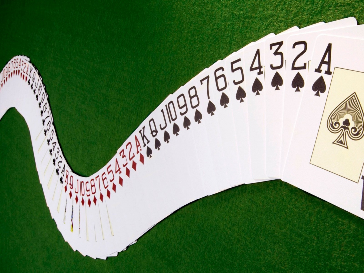 Колода карт обои