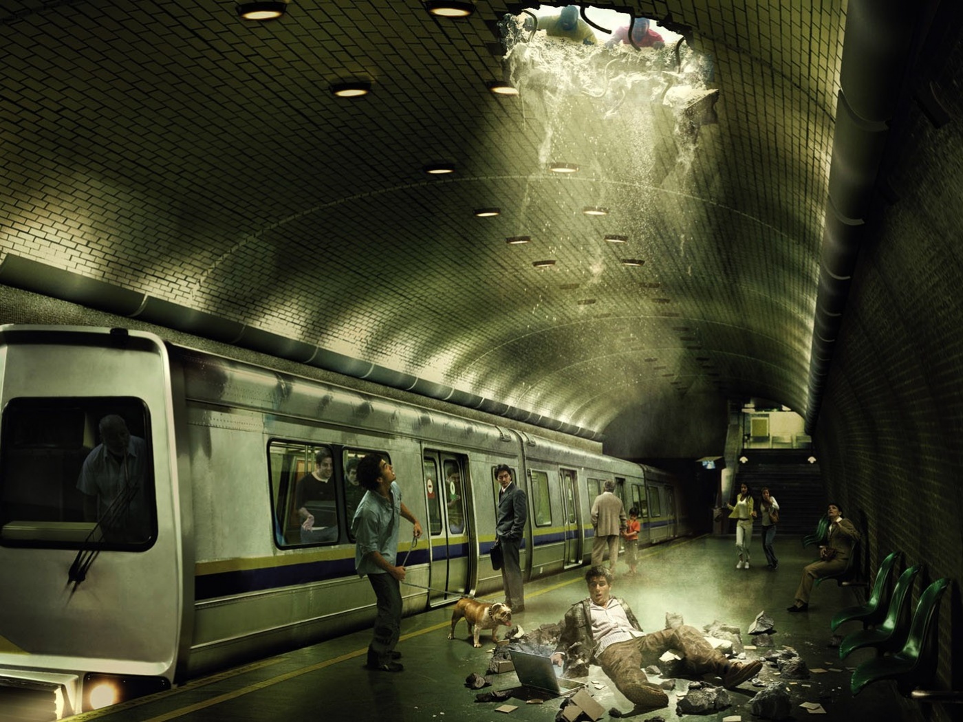 Провалившийся в метро обои