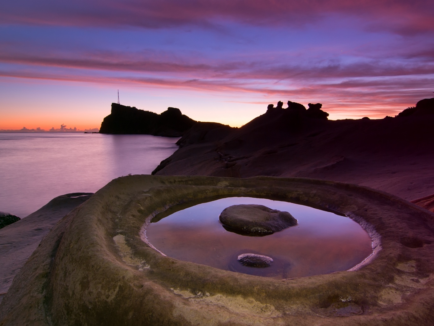 Закат на побережье обои