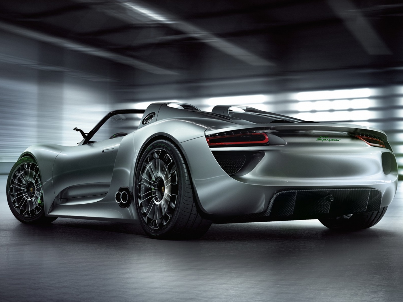 Porsche 918 Spider вид сзади обои