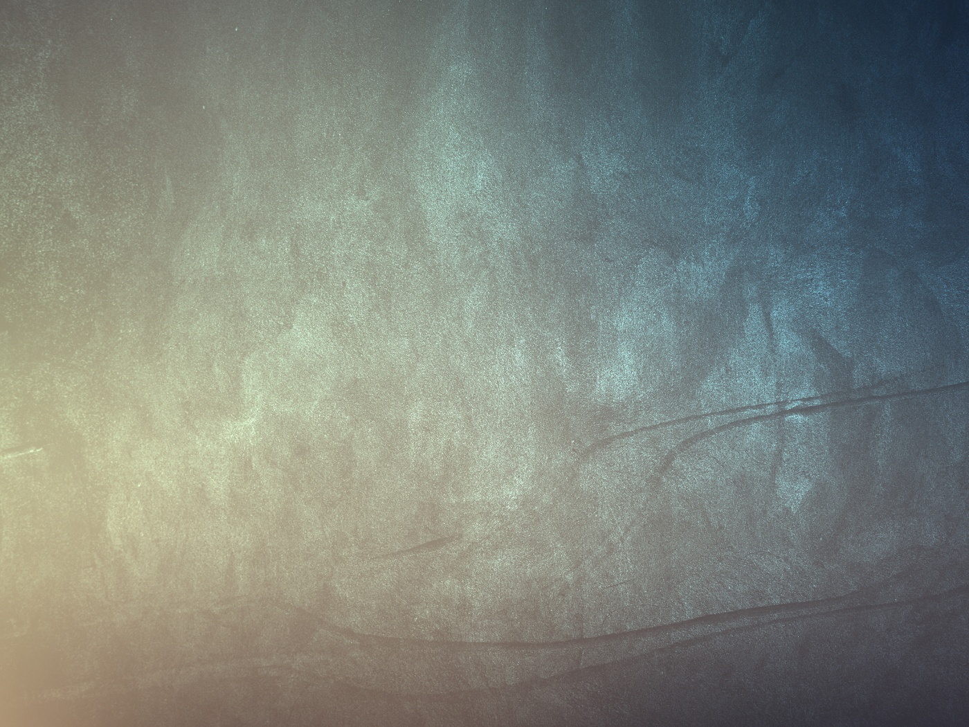 Царапины на стене обои