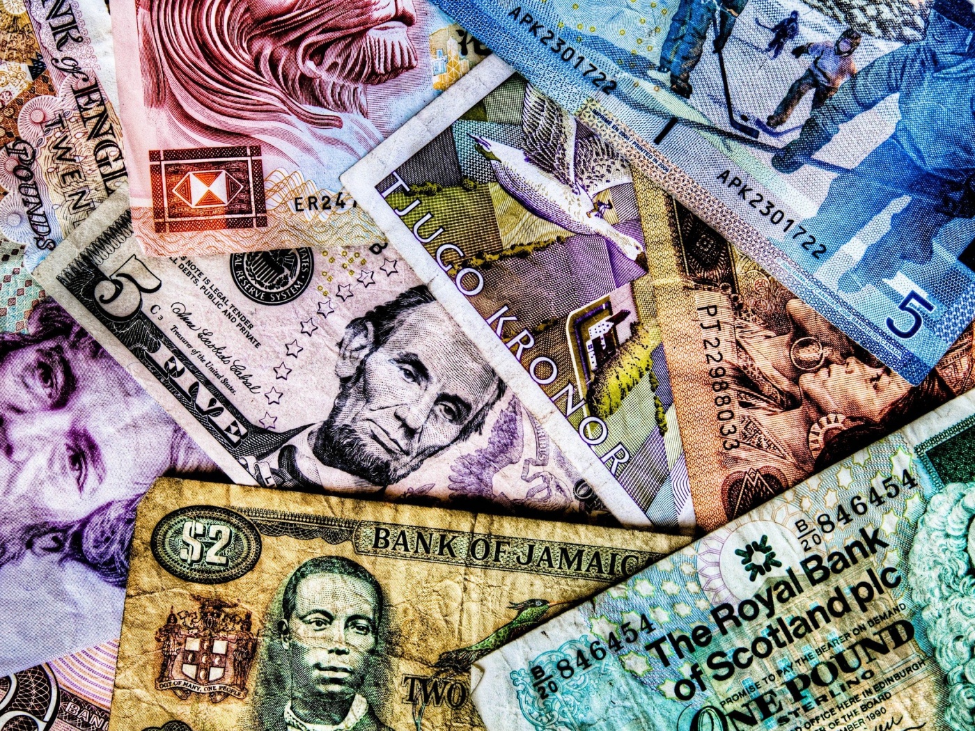 Купюры из разных стран обои