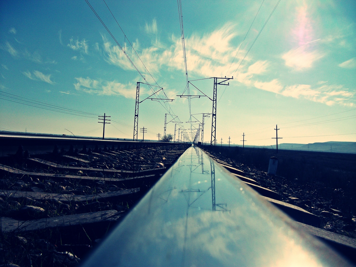 Фото вдоль железной дороги обои