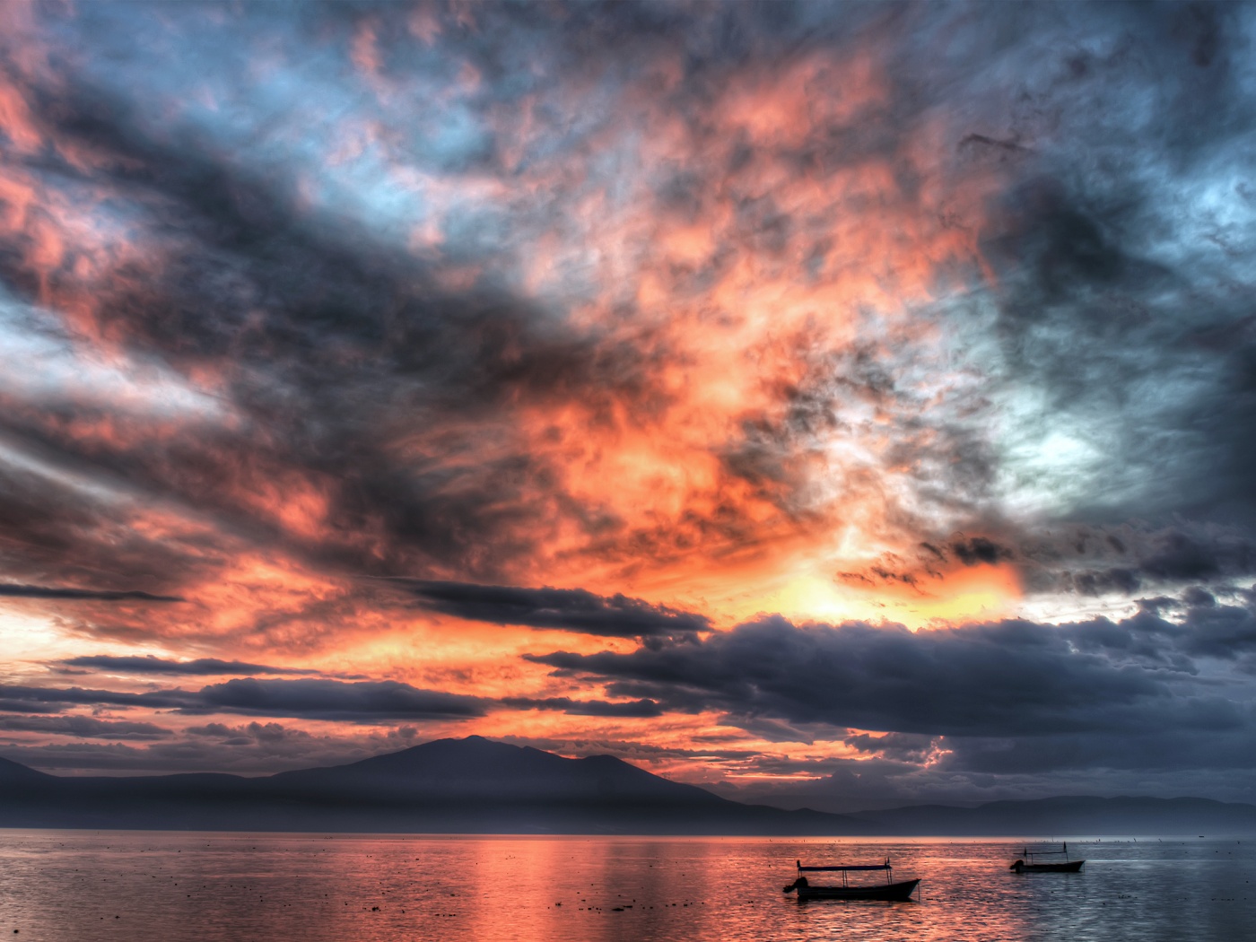 Мексика: лодки на озере обои