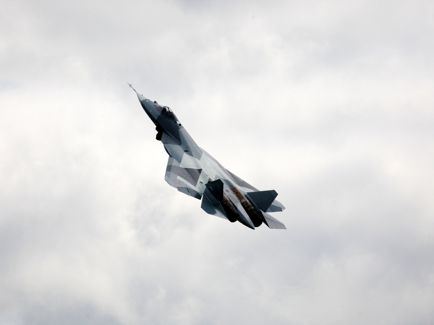 Истребитель взмывает вверх обои