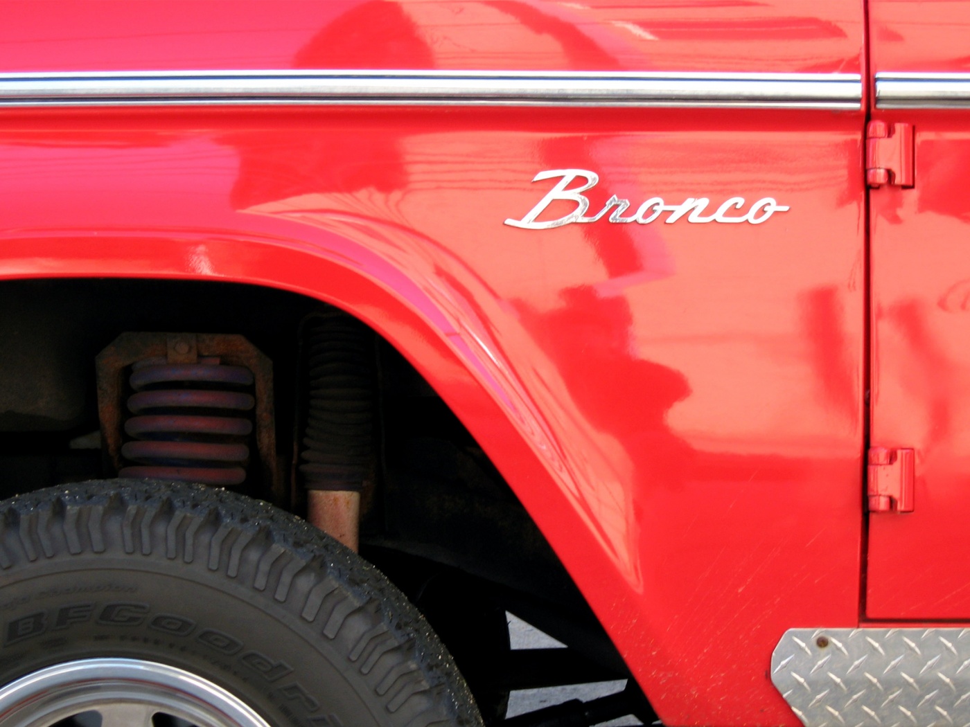 Форд Бронко обои