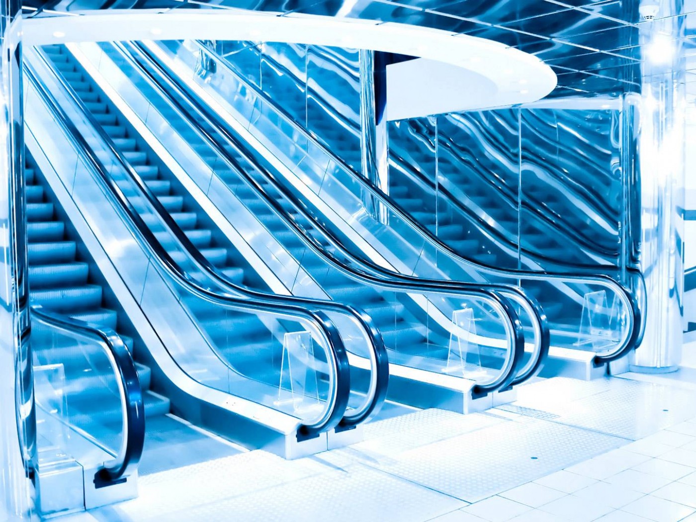 Современный эскалатор обои