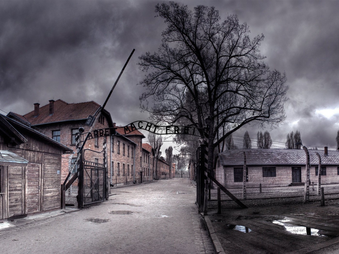 Arbeit macht frei обои