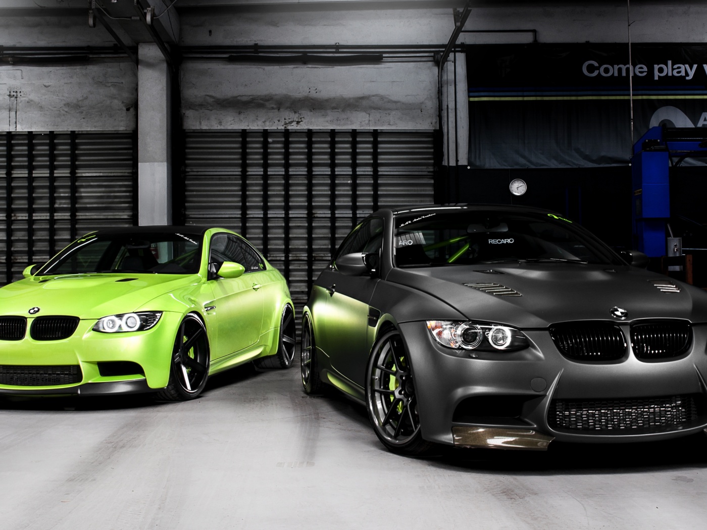 Черный и зеленый BMW M3 обои