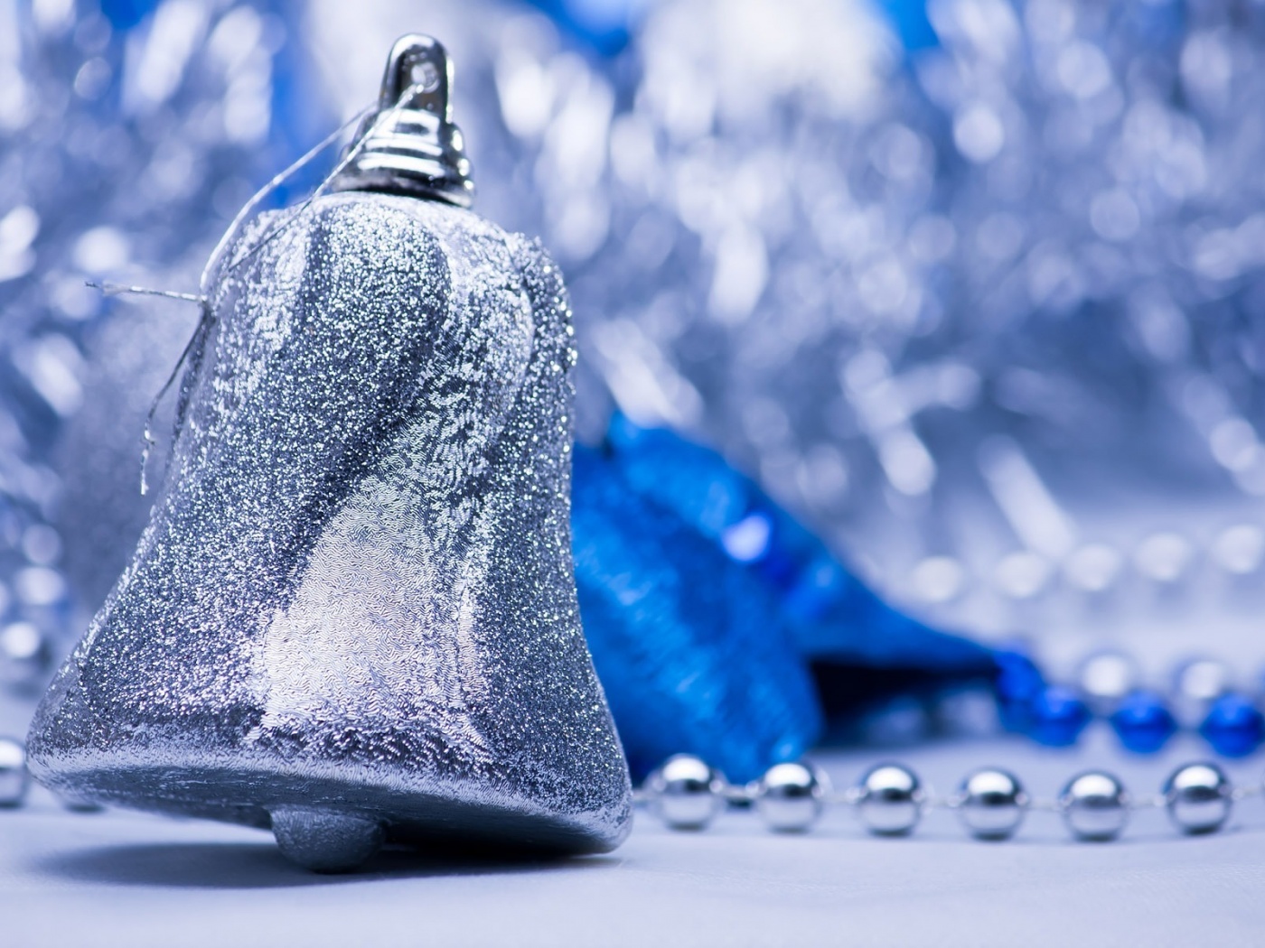 Ёлочное украшение обои