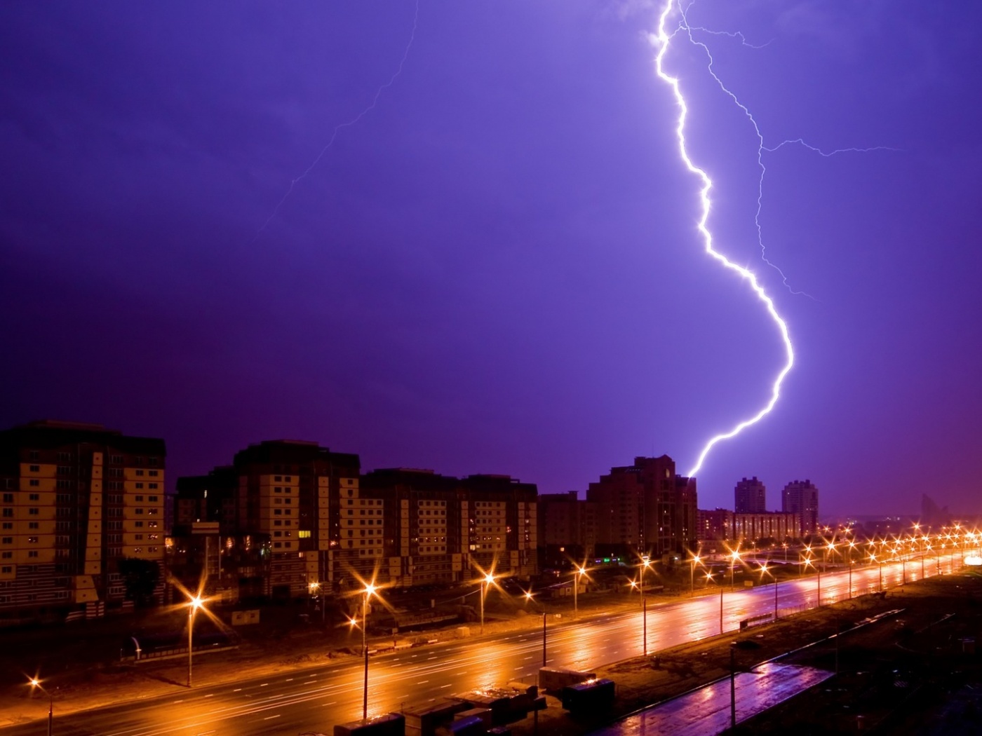 Молния обои