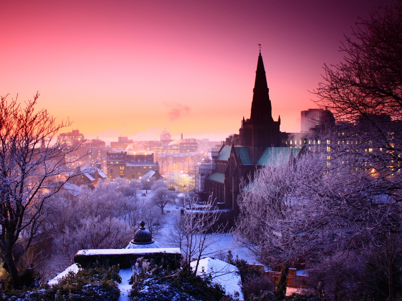 Закатный город зимой обои