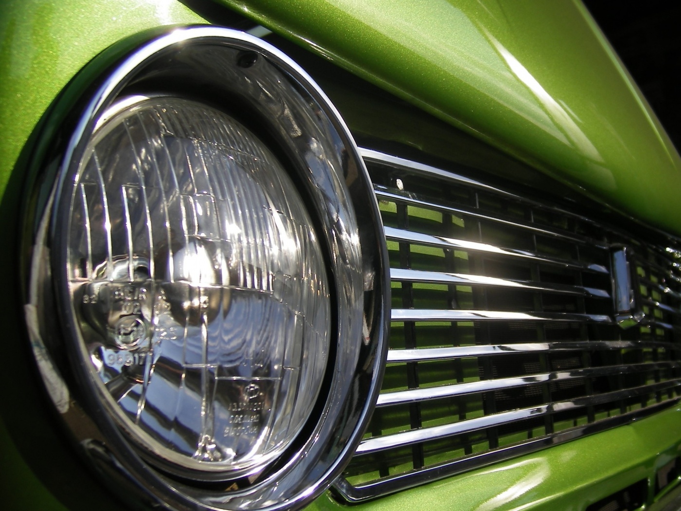 Решетка радиатора обои