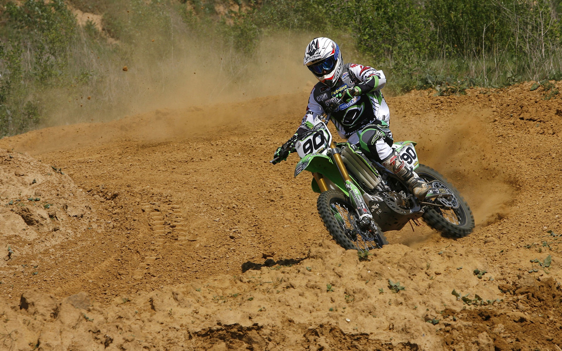 На мототреке обои