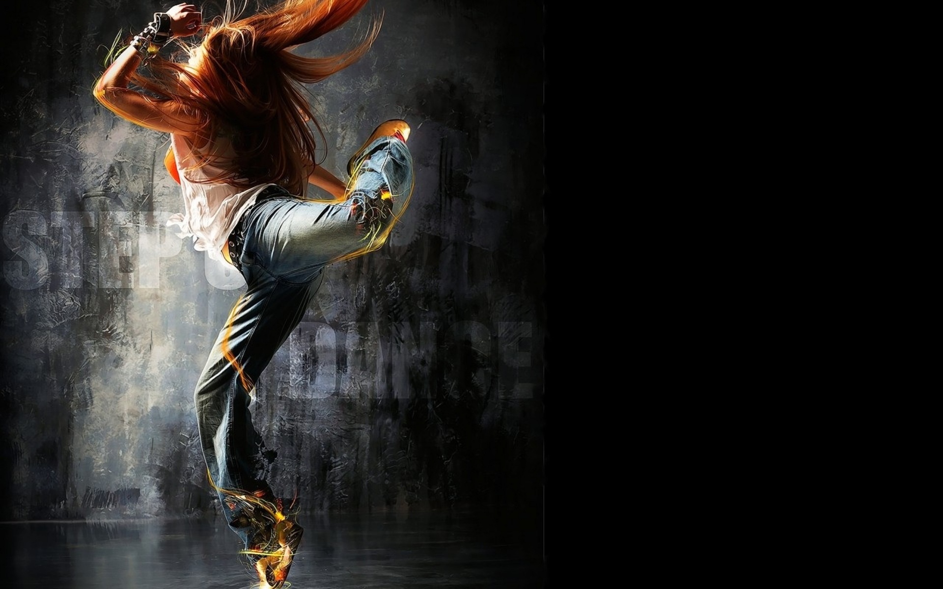 Девушка в диком танце обои