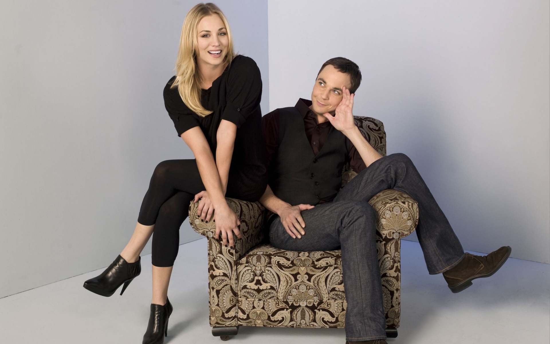 Пенни и Шелдон обои