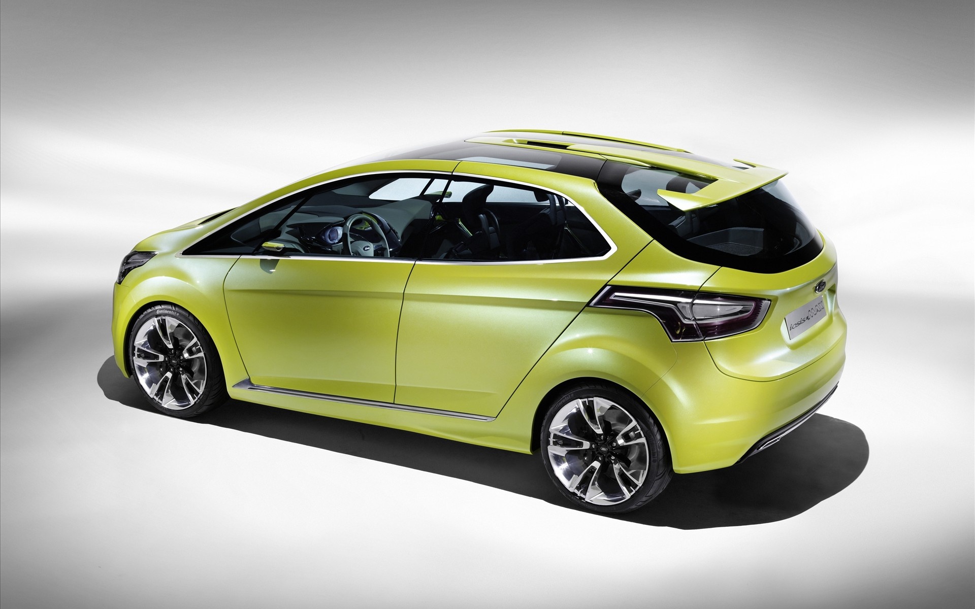 Субару хэтчбек обои