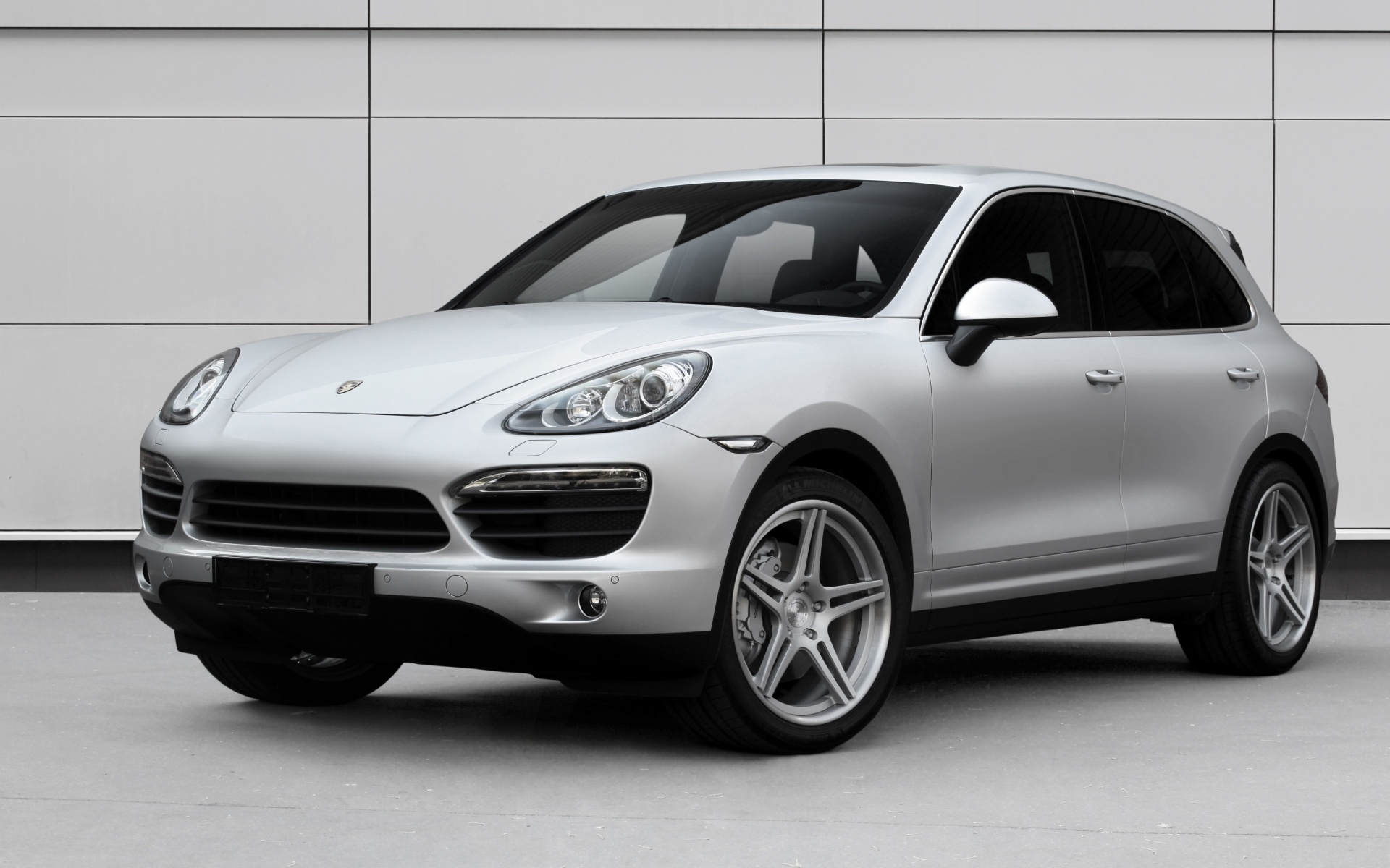 Кроссовер Porsche обои