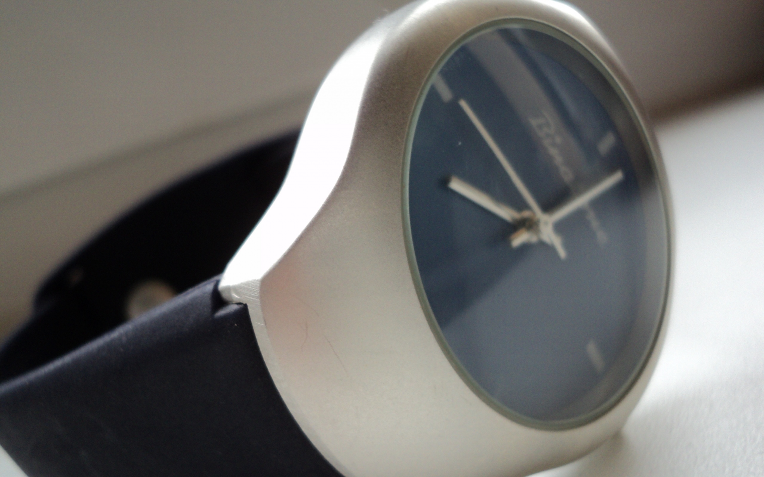 Циферблат обои