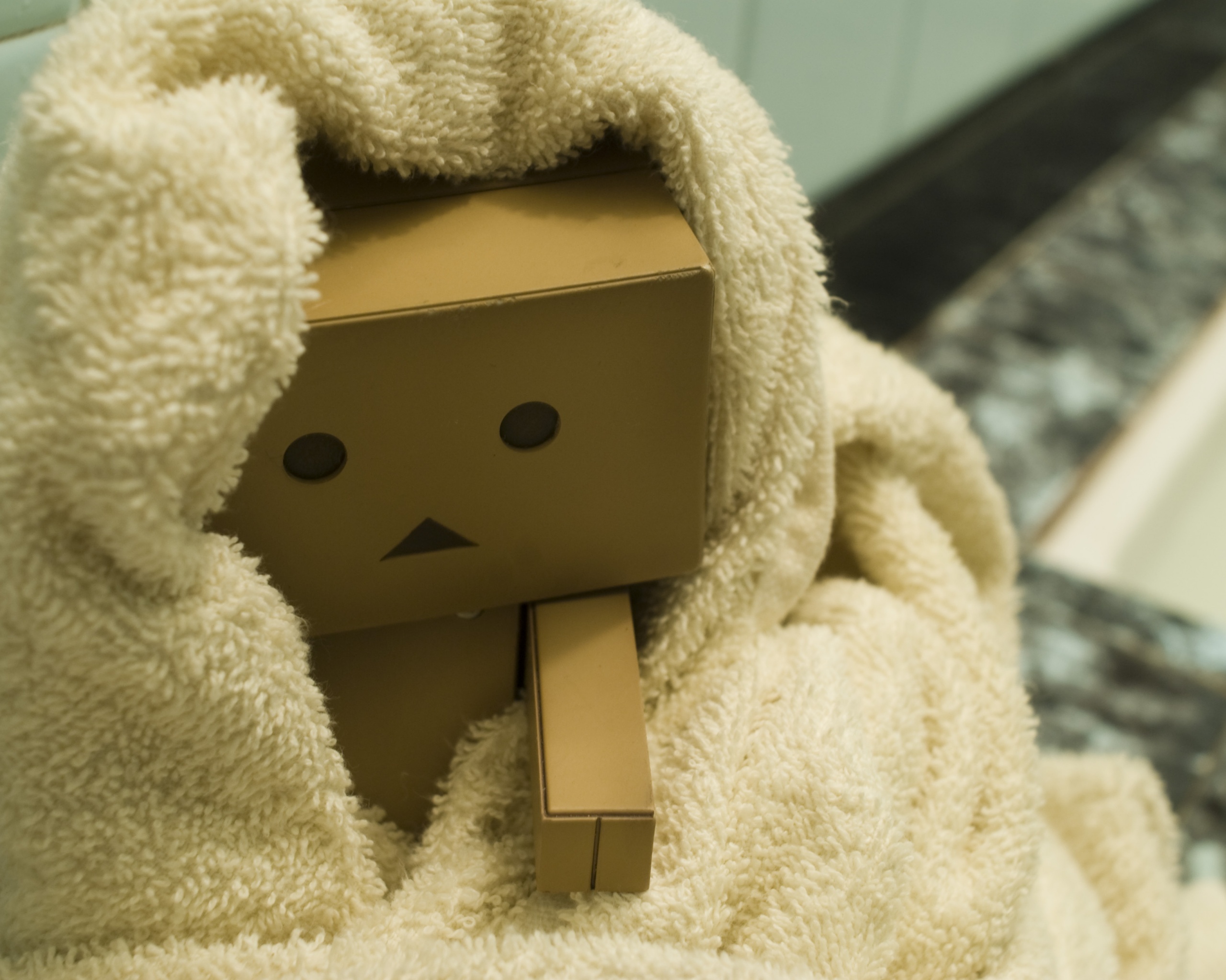 Yotsubato Danbo в полотенце обои