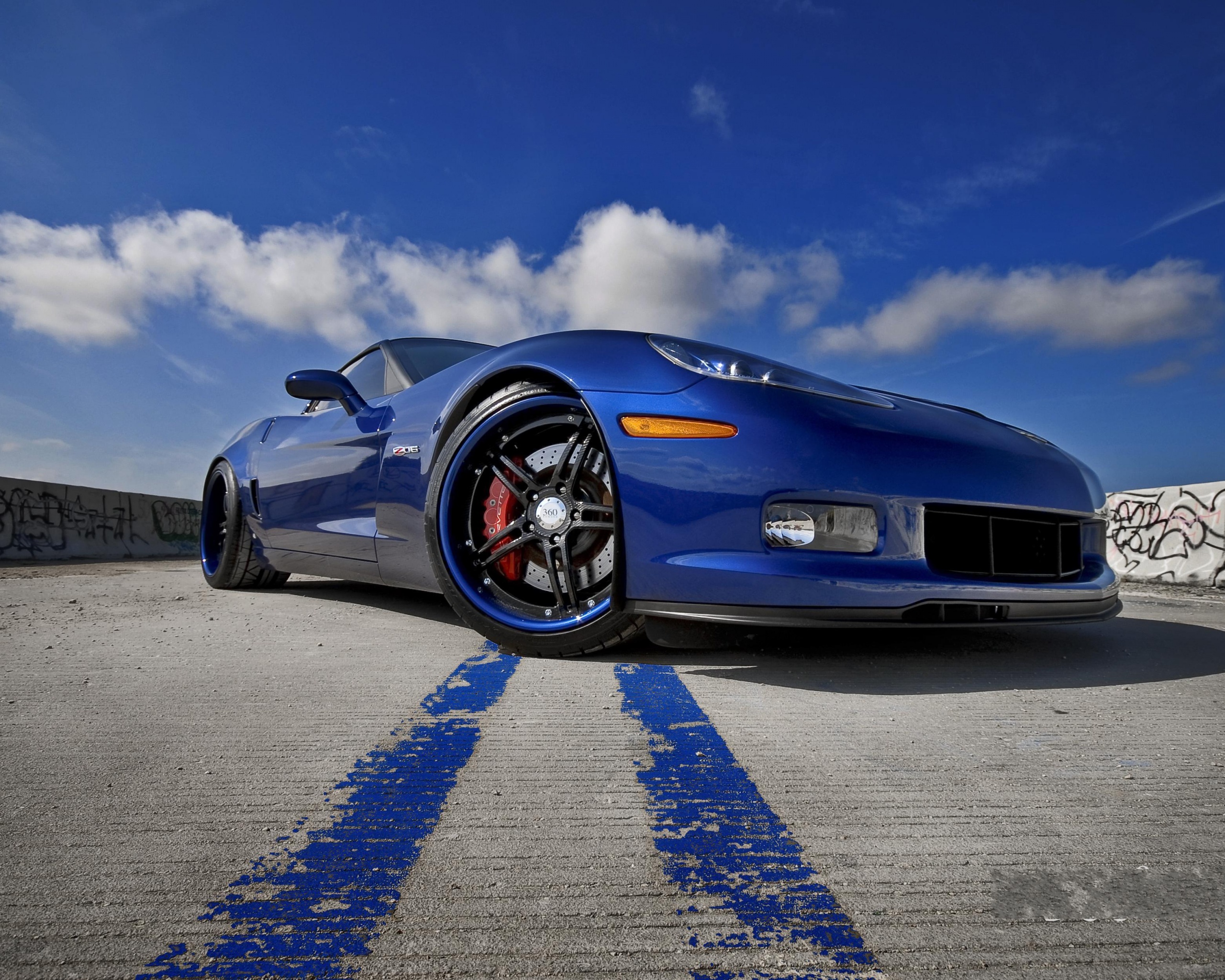 Синий спорткар обои