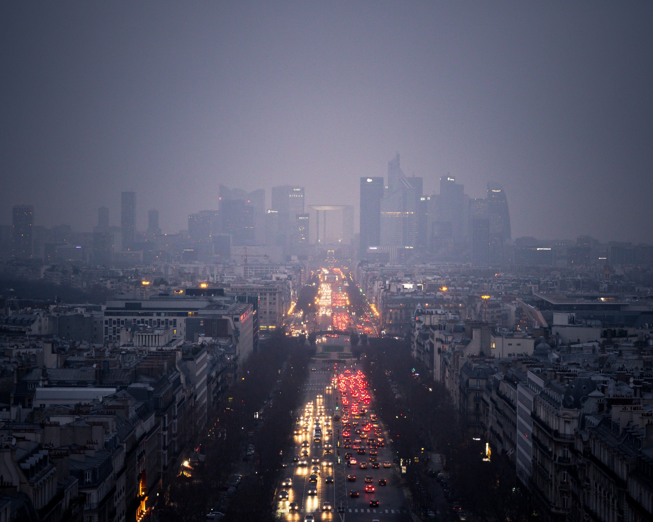 Ночной город в тумане обои