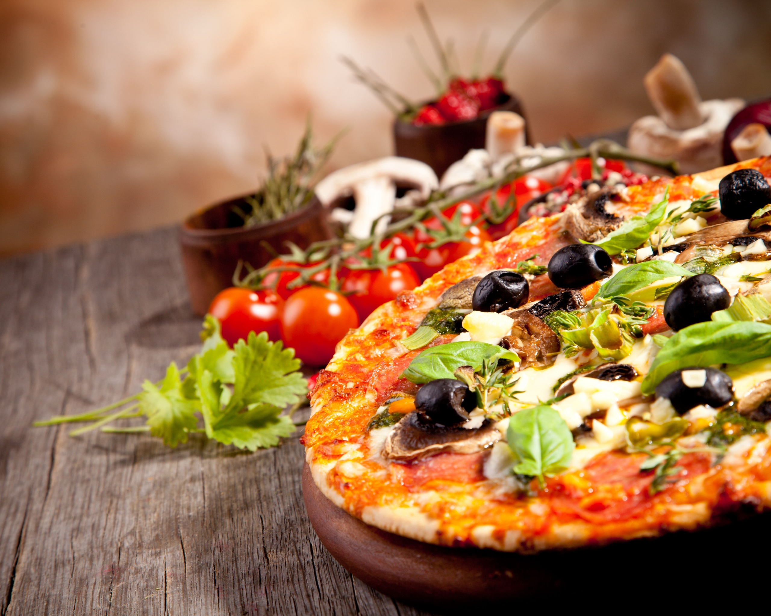 Аппетитная пицца обои